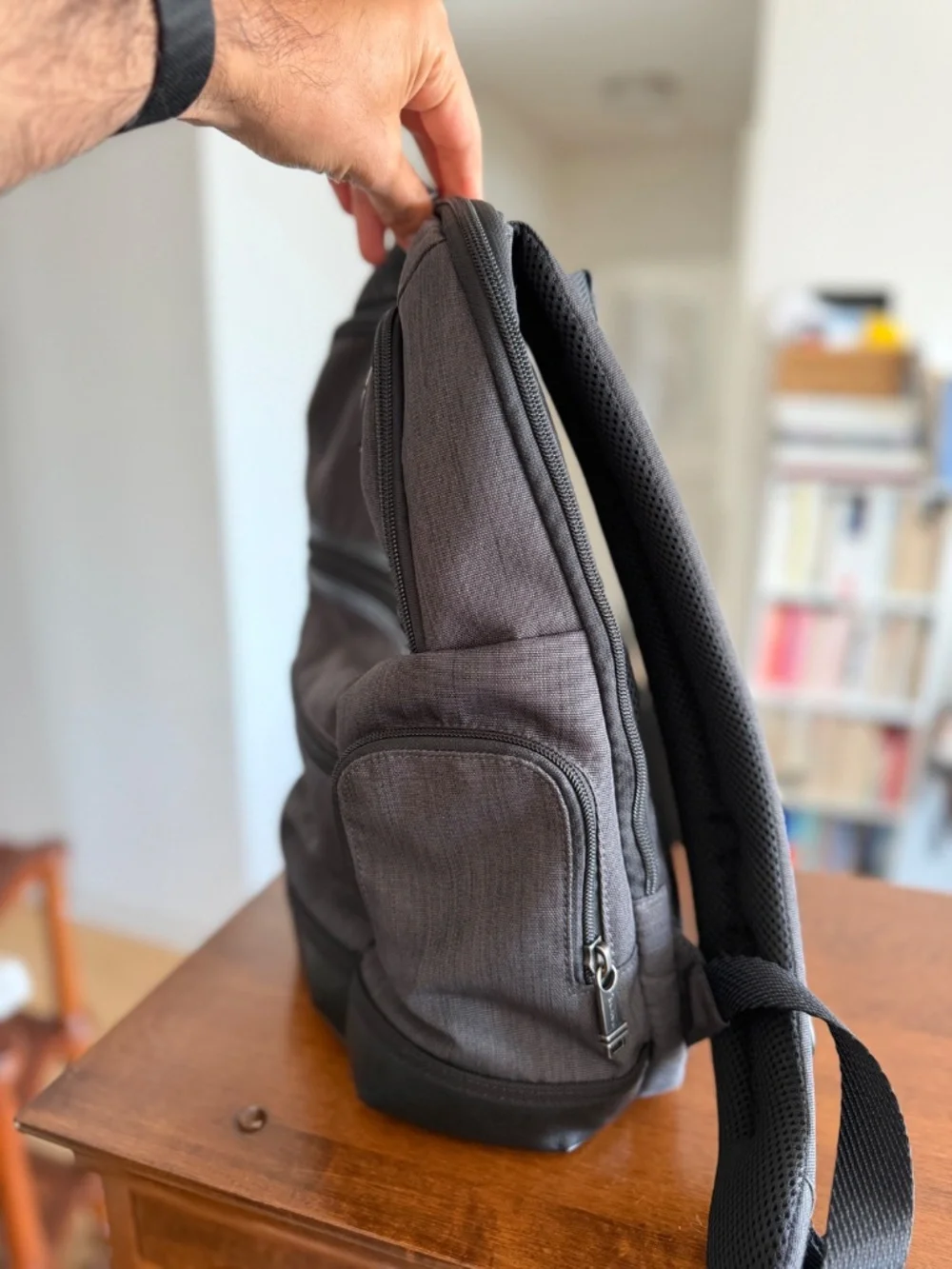 Tumi Backpack with 15in laptop sleeve (Gray)